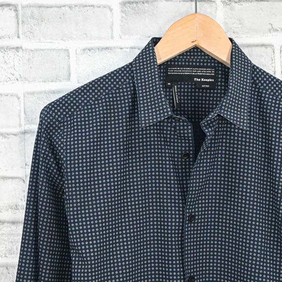 The Kooples Men's Fitted Button up Shirt in Blue circle dot print size Medium - Picture 5 of 6